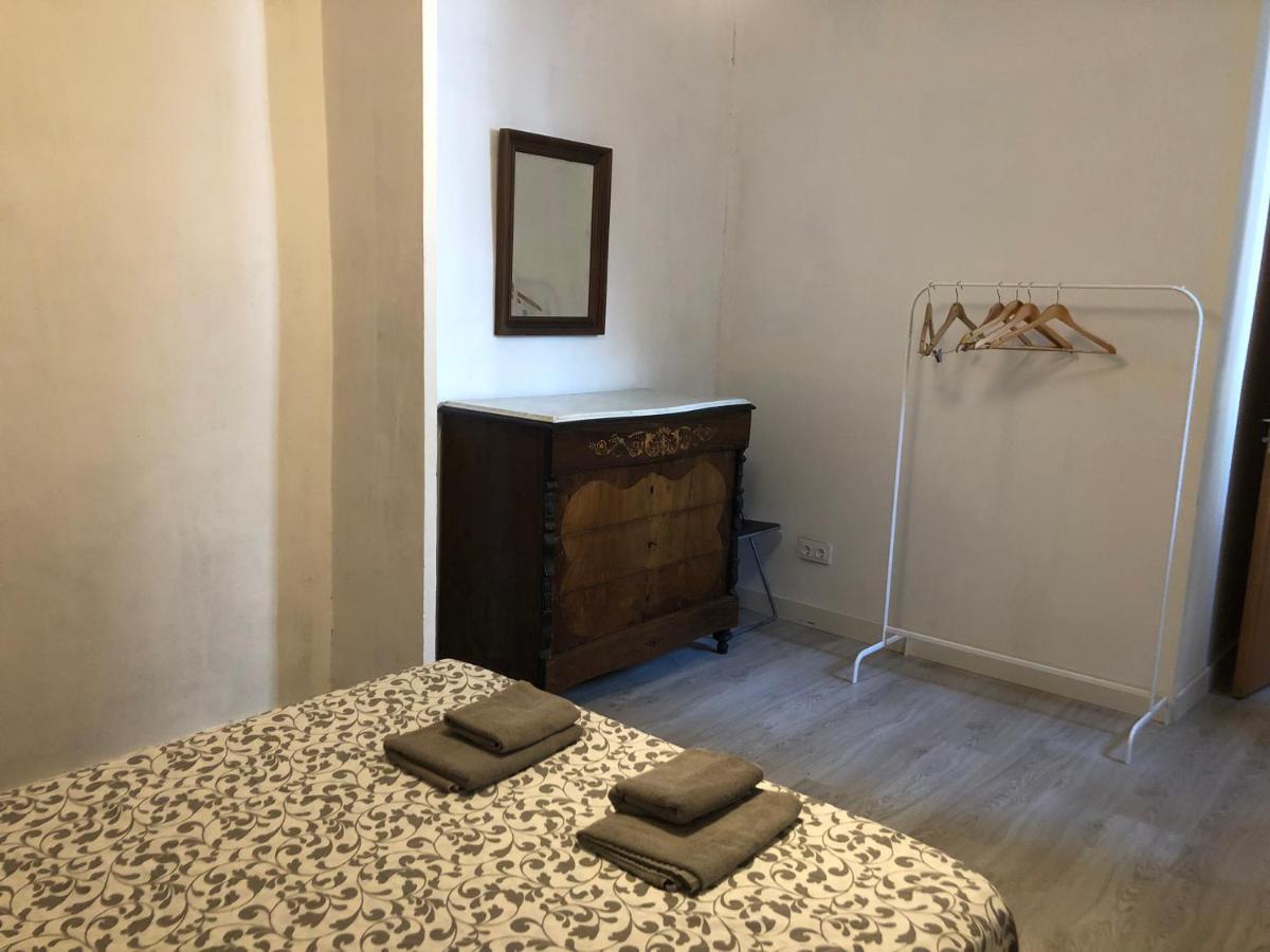 Cal Mestre- Apartment